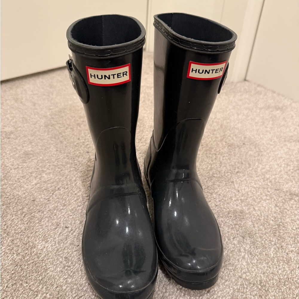 Hunter Women’s Original Short Gloss Rain Boots